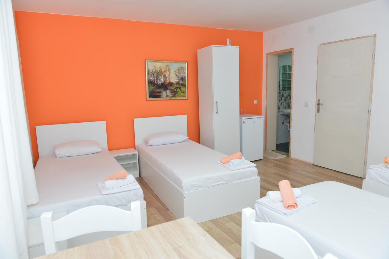 Rooms Ela Ela Prekodolce Exteriér fotografie